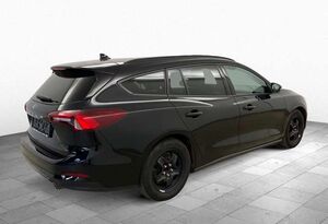 Ford Focus Cool Connect NewModel LED*LM*Navi*Winterpa