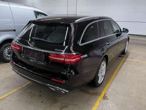 Mercedes-Benz E300 de ALLRAD 360*Memory*HUD*Distro*Multikontu