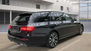 Mercedes-Benz E300 de AMG 360*AHK*HUD*Massag*Memory*Distro