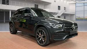 Mercedes-Benz GLC 300 e AMG 20*Distro*Night*Panorama*Sound*DAB