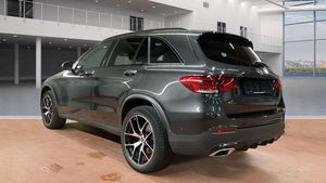 Mercedes-Benz GLC 300 e AMG 20*Distro*Night*Panorama*Sound*DAB
