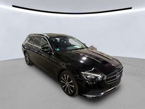 Mercedes-Benz E300 de Kamera*LED*Navi*MBUX*18*Luftfederung