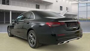 Mercedes-Benz E300 e AMG 2x 18*Pano*360*LED*Alcantara*NaviTou