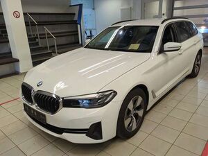 BMW 520 d ALLRAD LEDER*ALARM*Memory*LED*Sportlenkrad