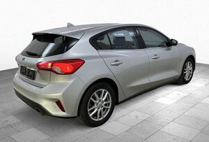 Ford Focus Lim. Titanium LED*Navi*DAB*LM*Kamera*SHZ