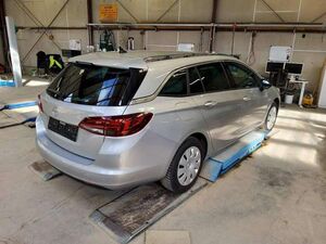 Opel Astra K Sports Tourer EleganceAHK*SHZ*Kamera*LED