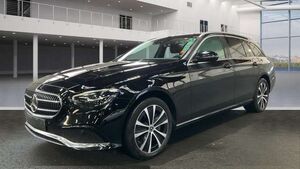 Mercedes-Benz E300 e AHK*Kamera*lED*Navi*DAB*18*eleSitze*1Han