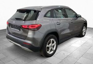 Mercedes-Benz GLA 180 d MBUX*Kamera*LED*Navi*17*DAB*1Hand