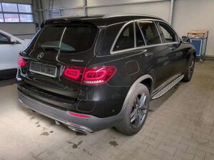 Mercedes-Benz GLC 300 de 2x AMG 19*HUD*Burmest*AHH*4xSH*3Zonen