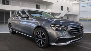 Mercedes-Benz E300 e Pano*HUD*360*Twinkel*LED*Leder*Navi*DAB