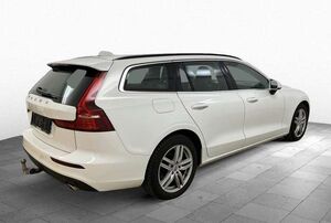 Volvo V60 Momentum Pro Kamera*AHK*LED*Wineterpaket