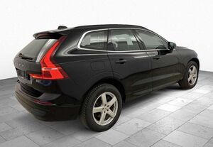 Volvo XC60 Core ALLRAD 19*4xSHZ*LED*Navi*ACC*Winterpak