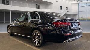 Mercedes-Benz E300 e  Exclusive VollLeder*Kamera*LED*eleSitze
