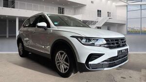 VW Tiguan Elegance eHybrid Matrix*Kamera*ACC*3Zonen