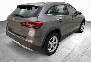 Mercedes-Benz GLA 180 d MBUX*Kamera*LED*Navi*17*DAB*1Hand