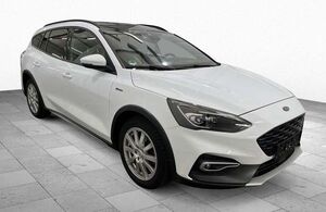 Ford Focus Active X Pano*18*Kamera*AHK*B&O*HUD*DAB