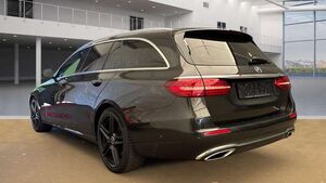 Mercedes-Benz E200 d Kamera*LED*Leder*MBUXhigh+Navi*TW*Spur*V