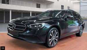 Mercedes-Benz E300 de ALLRAD AHK*Pano*Distro*LED*DAB*18*Leder