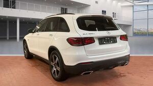 Mercedes-Benz GLC 300 e 360*Distro*LED*Night*19*Virtual*Luftfe