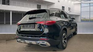 Mercedes-Benz GLC 300 e NEW MODEL Burmest*Memory*VollLeder*LED