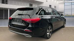 Mercedes-Benz C300 e Pano*Distro*AHK*Kamera*LED*Leder*18*DAB