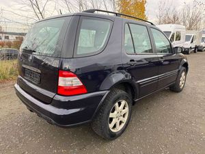 Mercedes-Benz ML 270 CDI AHK*Xenon*Leder*SDACH*SHZ*eleSitze