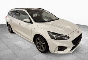 Ford Focus ST-Line Panorama*LED*AHK*Navi*17*Standheiz