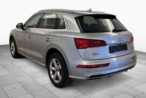 Audi Q5 50 e quattro Kamera*LED*NaviTouch*SHZ*UVP64T?