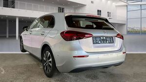 Mercedes-Benz A200 Kamera*LED*NaviTouch*DigTacho*DAB*1Hand