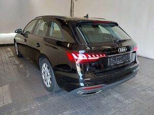 Audi A4 Panorama*Kamera*Headup*3Zonen*Matrix*Massage