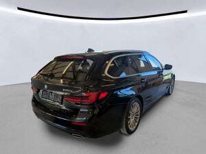 BMW 530 e AHK*HUD*4xSHZ*19*DAB*Innovationspaket*Lede