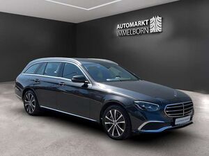 Mercedes-Benz E300 de Exclusive ALLRAD VollLeder*Kamera*LED