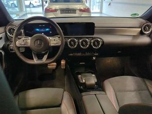 Mercedes-Benz CLA 250 e 2x AMG Night*19*Distro*360*Alcantara*L