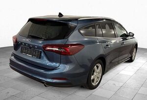 Ford Focus Titanium NaviGroß*Matrix*Panorama*Kamera*B
