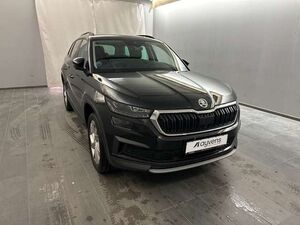 Skoda Kodiaq Tour 4x4 Kamera*19*Pano*LED*AHK*4xSHZ*DAB