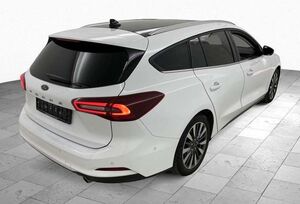 Ford Focus Titanium X Pano*Matrix*Kamera*ACC*17*AHK*D