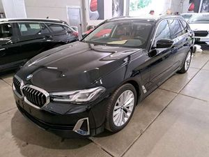 BMW 530 e Luxury Line 4xsHZ*Leder*LED*LivecP*Kamera*