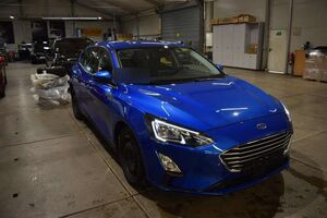 Ford Focus Automatik Kamera*AHK*17*LED*Navi*DAB*SHZ