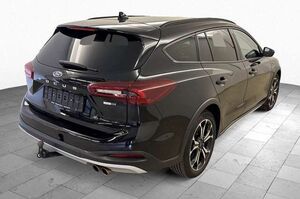 Ford Focus Active X Pano*Kamera*B&O*Matrix*HUD*AHK