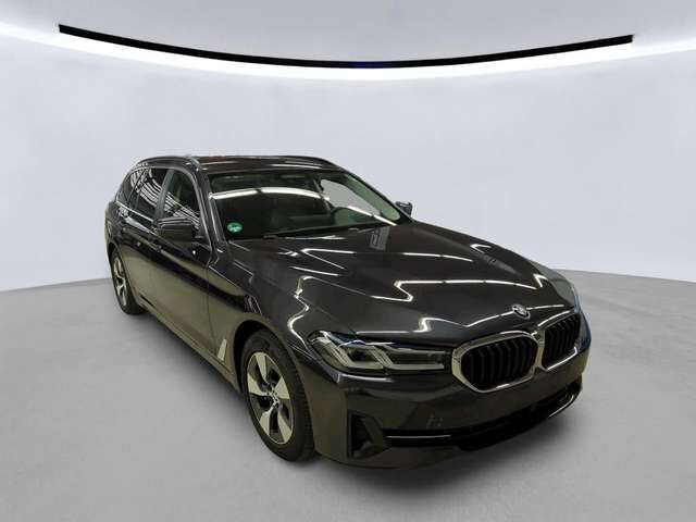 BMW 530 i STHZG*AHK*Headup*Memory*HiFi*4Zonen*Leder