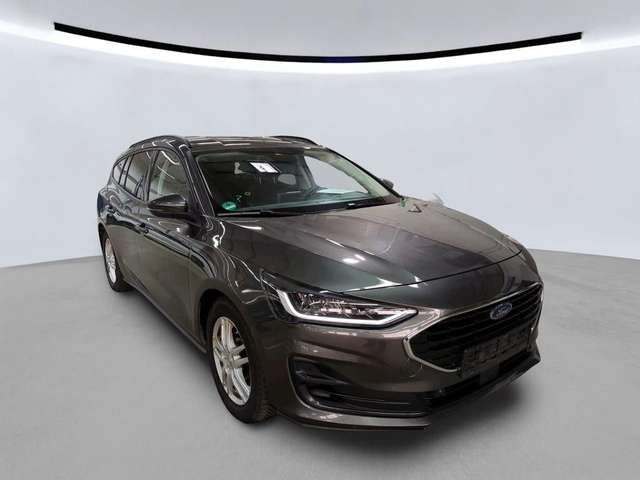 Ford Focus Cool & Connect LM*LED*Navi*DAB*AUTOMATIK