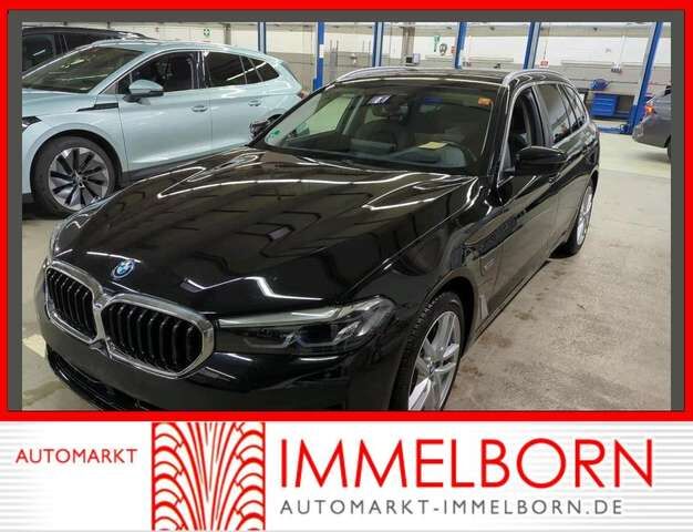 BMW 530 e xDrive HUD*DriveProfess*Leder*AHK*HiFi*LED