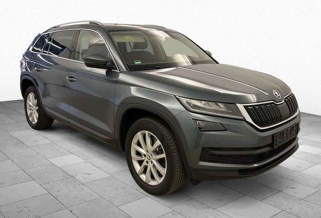 Skoda Kodiaq Style 4x4 AHK*Kamera*LED*Leder*ACC*FWerk