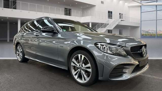 Mercedes-Benz C300 T e 2x AMG NightEdition Distro*Kamera*AHK