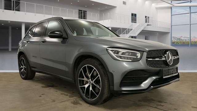 Mercedes-Benz GLC 400 d 2x AMG 20*Pano*AHK*Distro*Kamera*Virtu