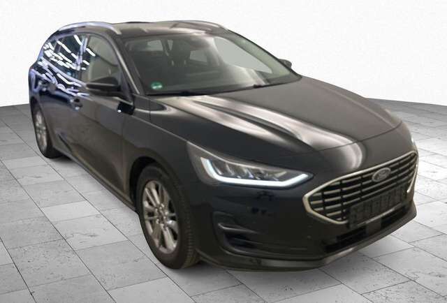 Ford Focus Titanium Matrix*Kamera*ACC*LED*NaviGroß*LM