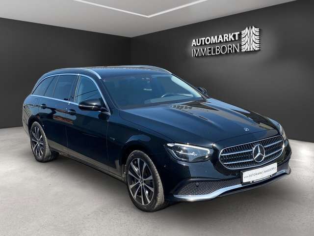Mercedes-Benz E300 de ALLRAD VollLeder*Kamera*SO100%*Avantgar