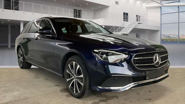 Mercedes-Benz E300 de ALLRAD AHK*Kamera*VollLeder*MBUXhighEnd