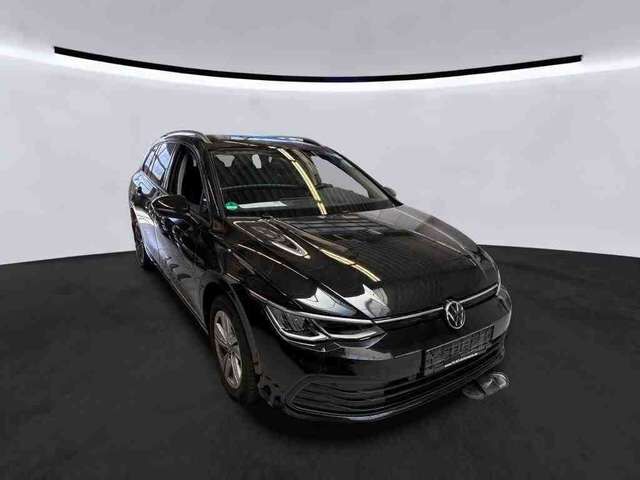 VW Golf VIII Life Kamera*LED*NaviTouch*LM*DAB*ACC
