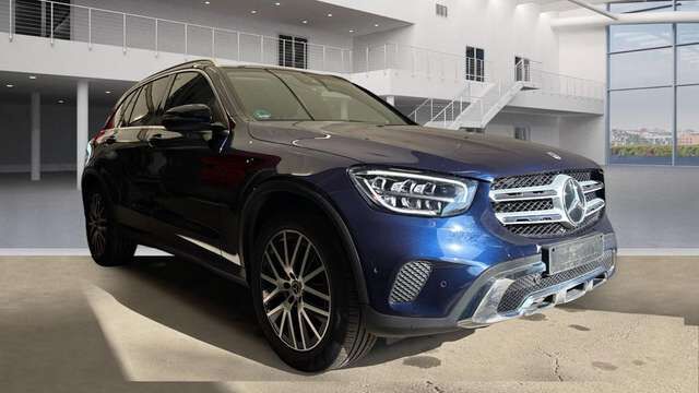 Mercedes-Benz GLC 300 Exclusive 19*Virtual*Pano*LED*4xSH*Memor